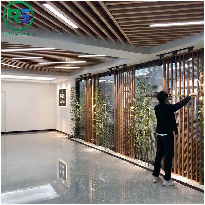Colorful Air Conditioning Louvers With Interior And Exterior Wall 2MM Thickness